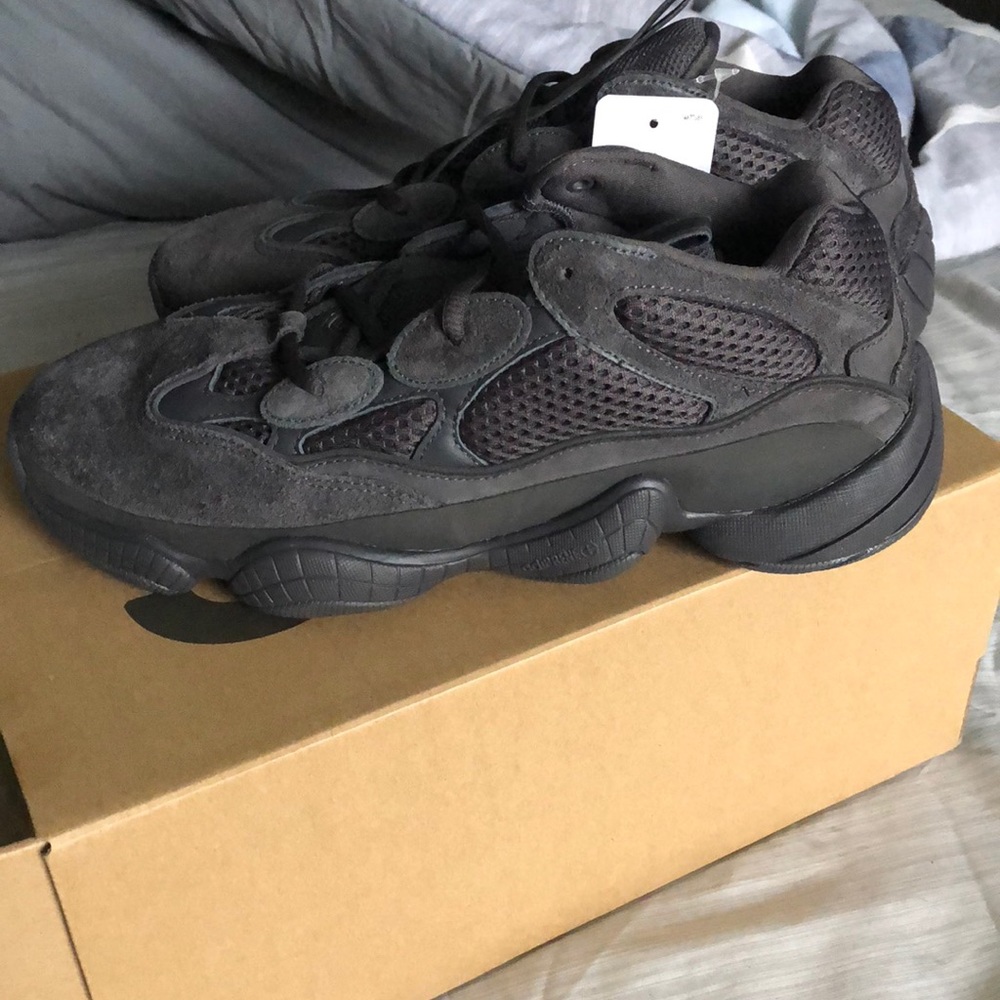 Yeezy 500 utility black AUTHENTIC !